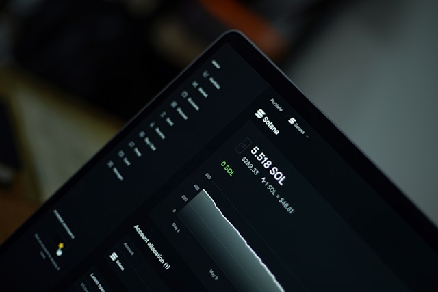 Dogecoin, Bonk, and Remittix compete for the next major rally